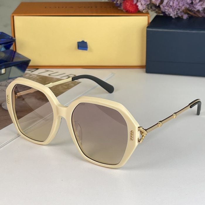 Louis Vuitton Sunglasses Top Quality LVS00826